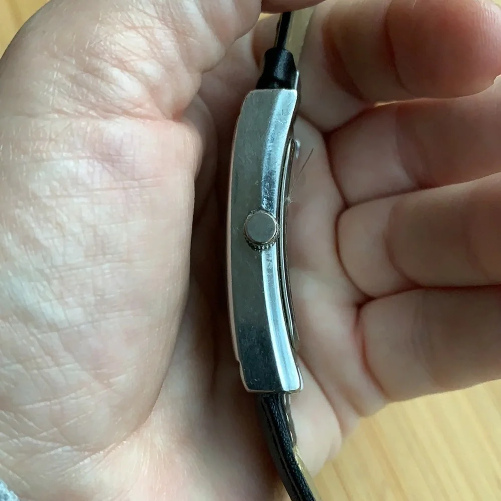Artistry || Vintage Black Silver Watch Black Leather Band